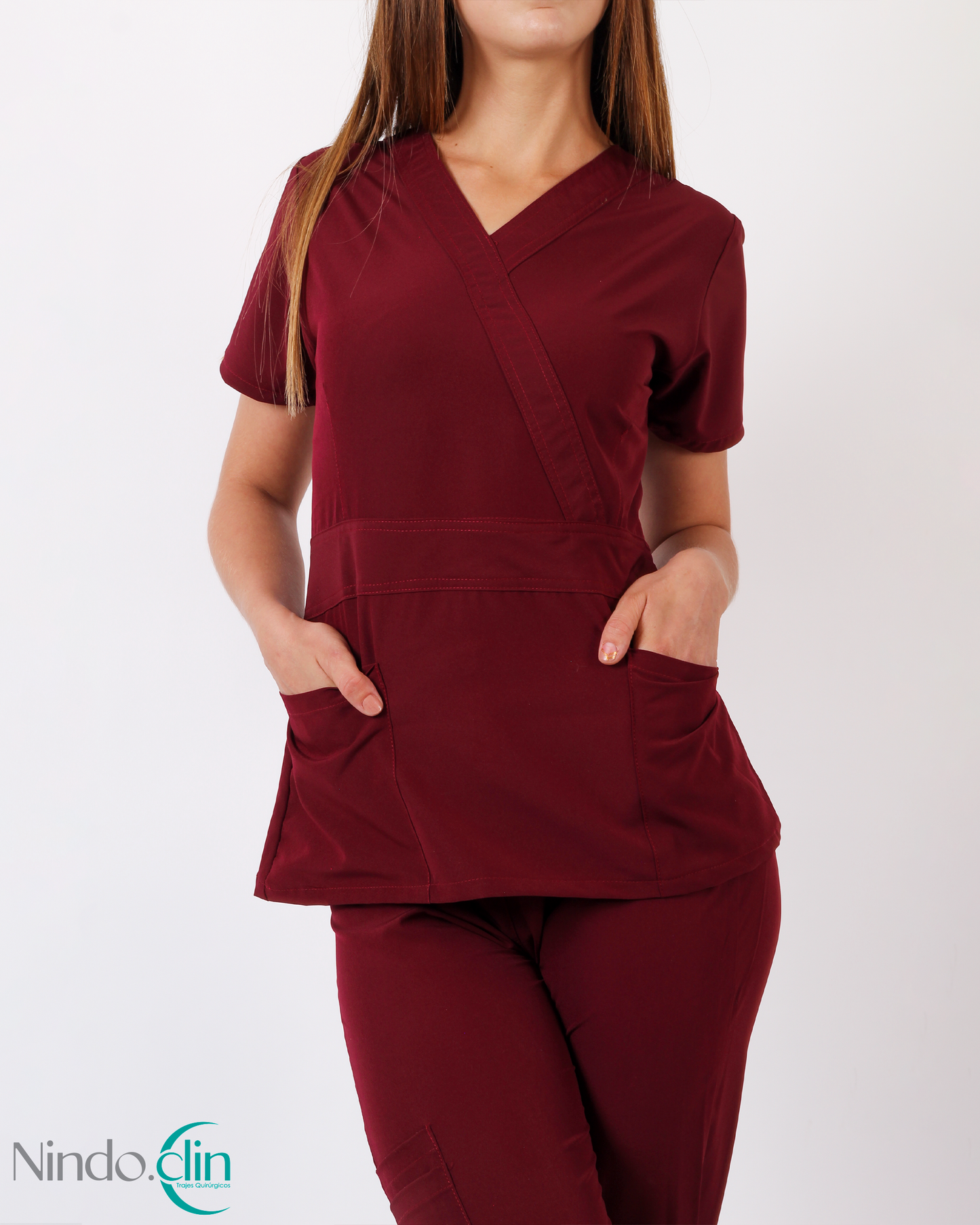 Scrub conjunto tinto