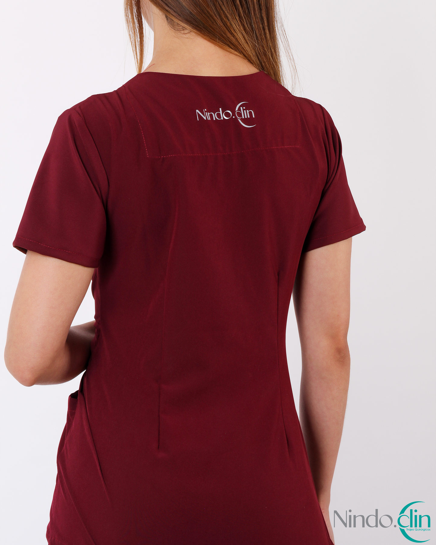 Scrub conjunto tinto